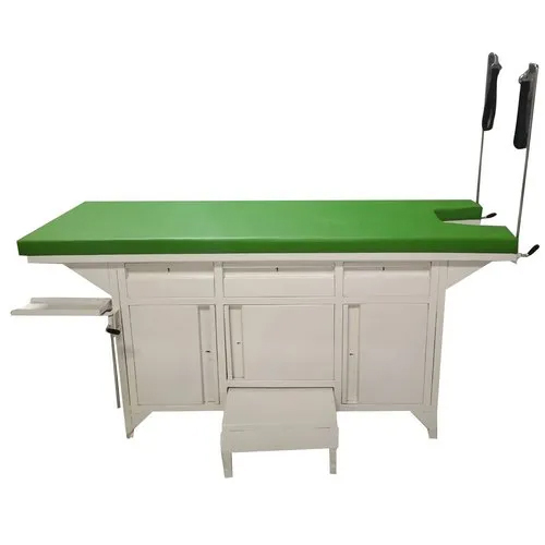 Gynec Examination Couch Table