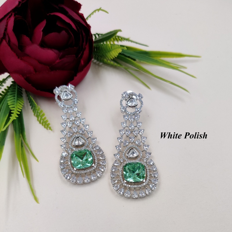 Glamorous Shimmering American Diamond Earring