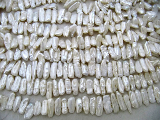 Natural White Biwa Pearl Fancy Shape 16to20mm Beads 34 Inches long