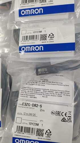 OMRON PHOTOELECTRIC SENSOR,E3Z-L81