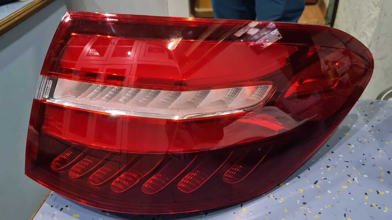 Mercedes Benz Head Lights-Mercedes Body Parts