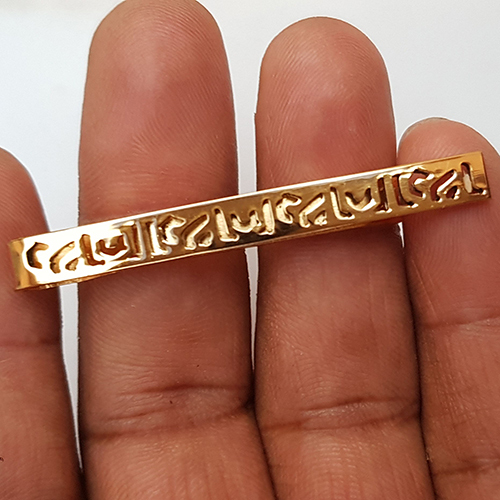 Golden Vestige Tie Pin