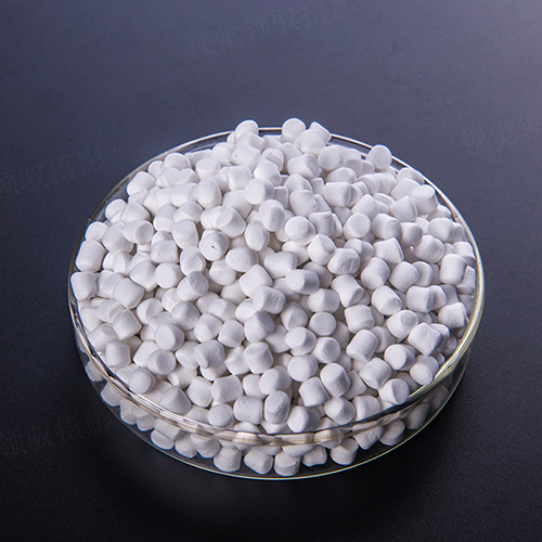ZnO-T75GE 75% transparent Zinc Oxide+25%EPDM Granules