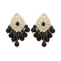 Pearl Dewdrop Tilak Earrings..