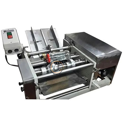 Semi Automatic Wet Glue Labeling Machine - Feature: High Efficiency