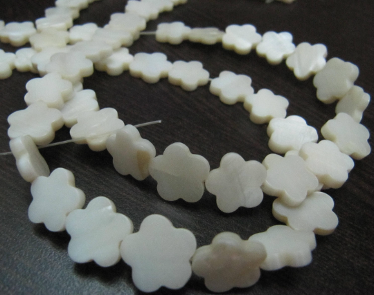 Natural Mother of Pearl Star Flower Shape 12mm beads Strand 16 inches long