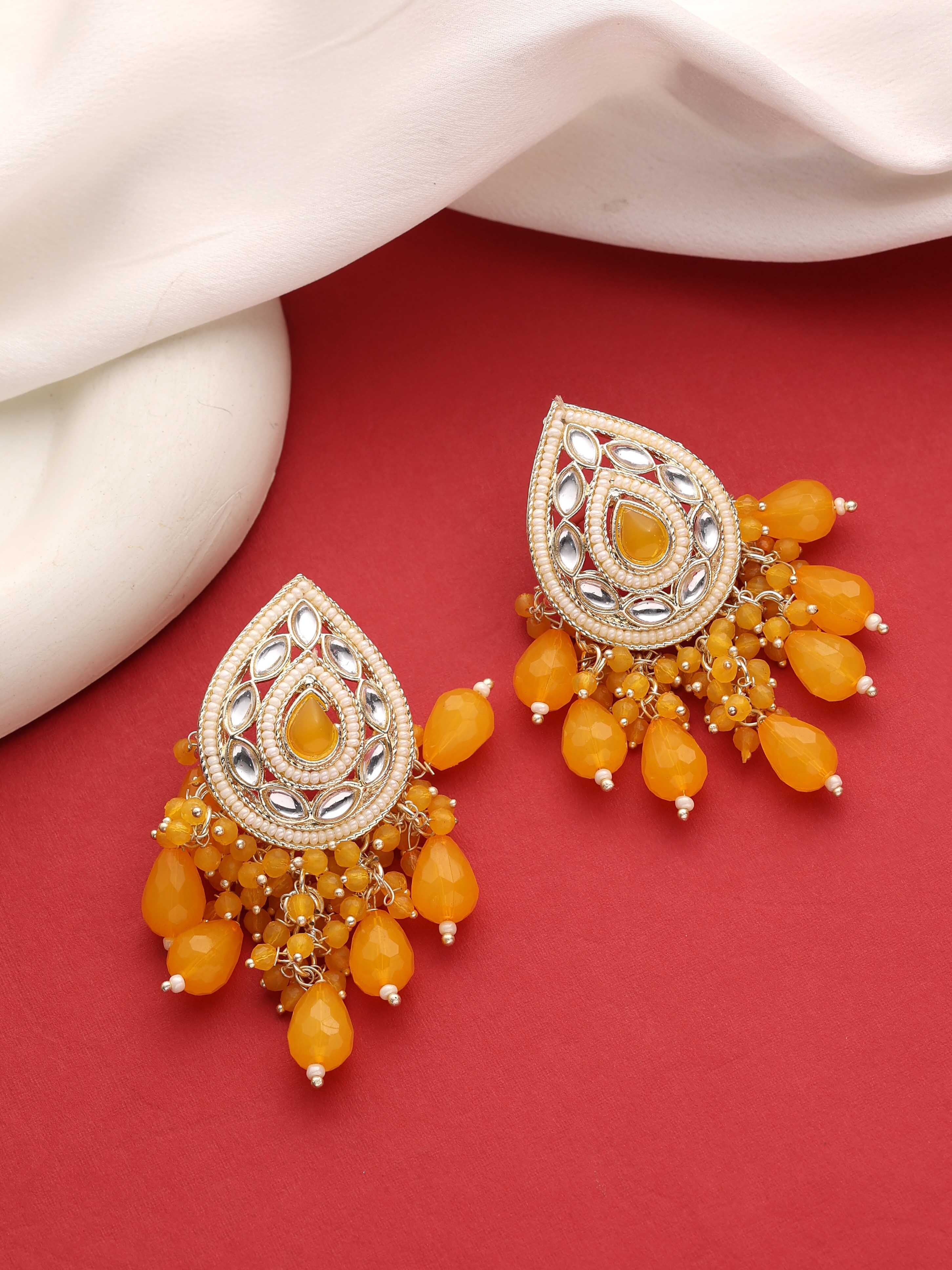 Pearl Dewdrop Tilak Earrings......