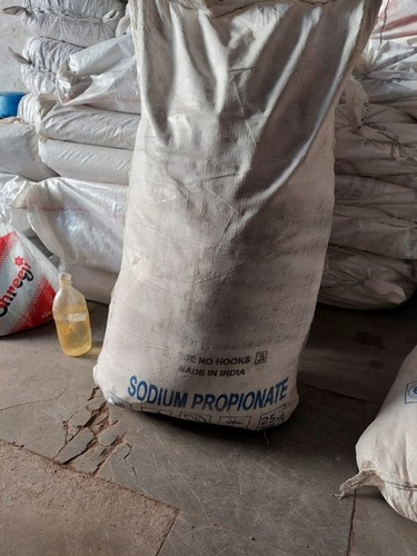 Sodium Propionate - CAS No: 137-40-6, Density: 1.520 g/cmÂ³, Purity: 99% | Food Grade Preservative for Baked Goods and Animal Feed
