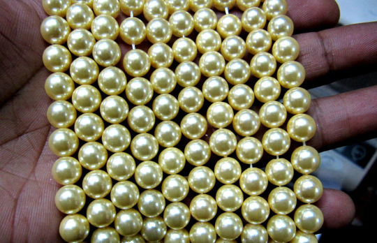 Pearl beads Golden Color Round beads 6 to 7mm Strand 15 to 16 inch Long