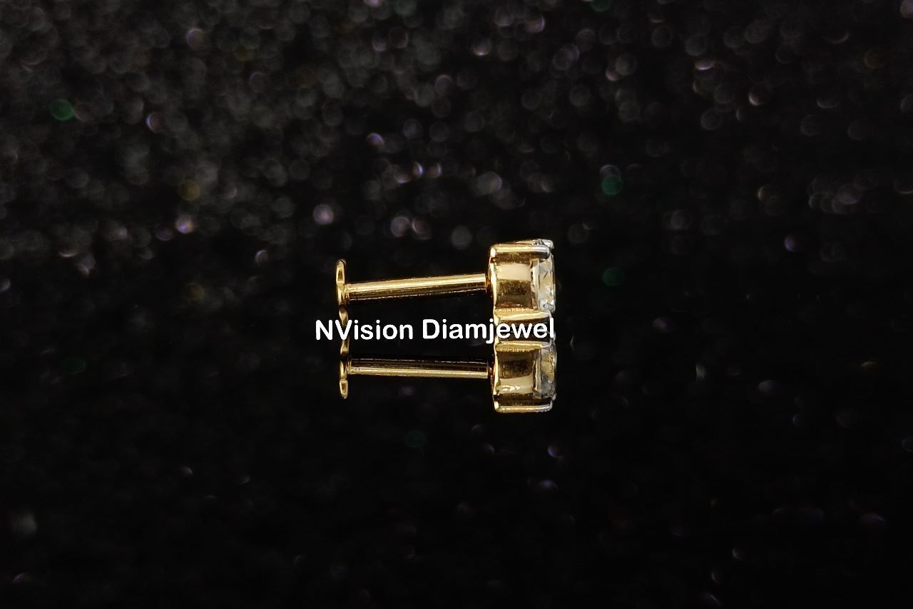 Yellow Gold Lab Grown Solitaire Nose pin