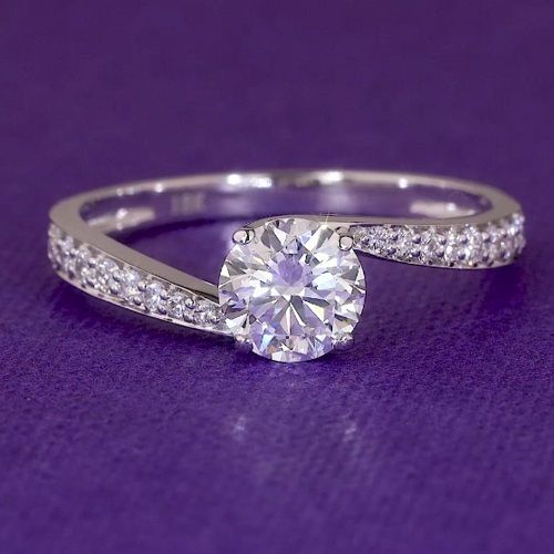 Beautiful Round Shape Ring 18k White Gold 0.976ct 18K WHITE Gold