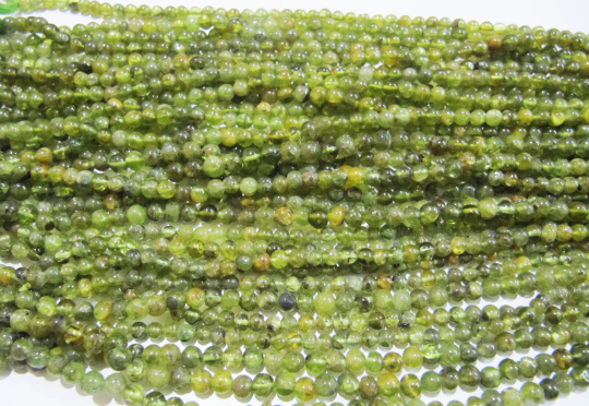 Natural Genuine Peridot Round Plain 5mm Beads Strand 13 Inches Long