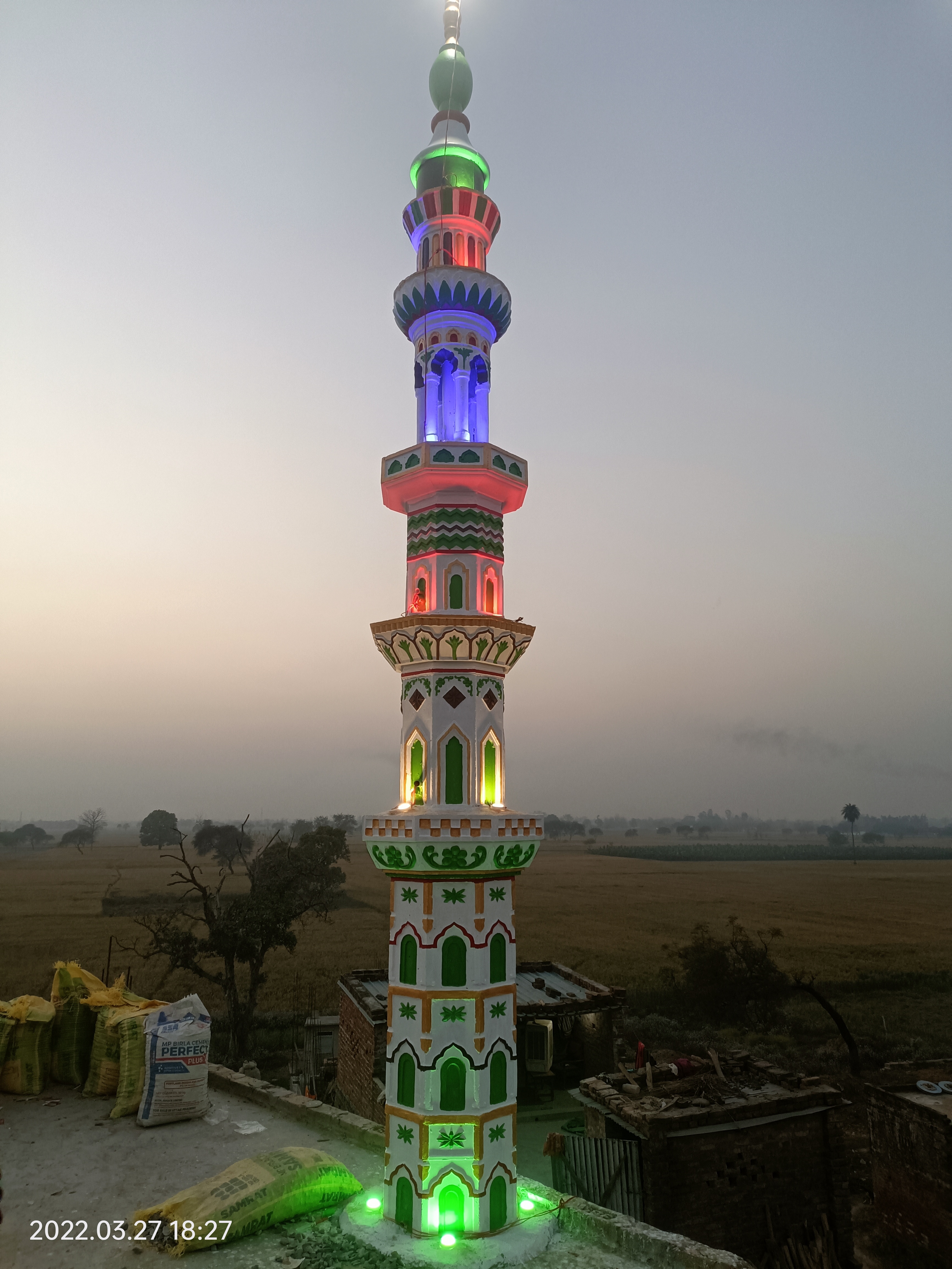 17 Feet 20x20 Inch Madni Design Masjid Minar