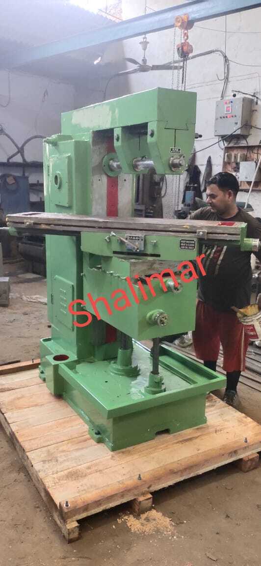 MILLING MACHINE