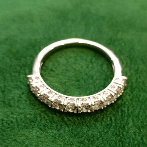 Ladies Casual Wear Lab Grown Diamond Ring