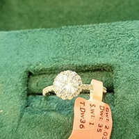 Ladies Round Lab Grown Diamond Ring