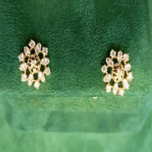 Ladies Lab Grown Diamond Stud Earrings - Diamond Carat Weight: 12 Carat