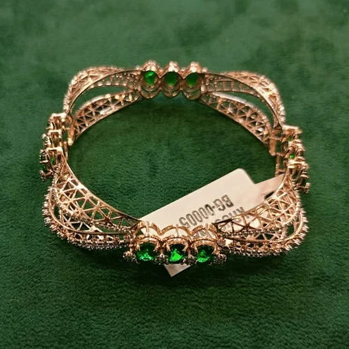 Ladies Green Sapphire Lab Grown Diamond Gold Bracelet - Color: Golden