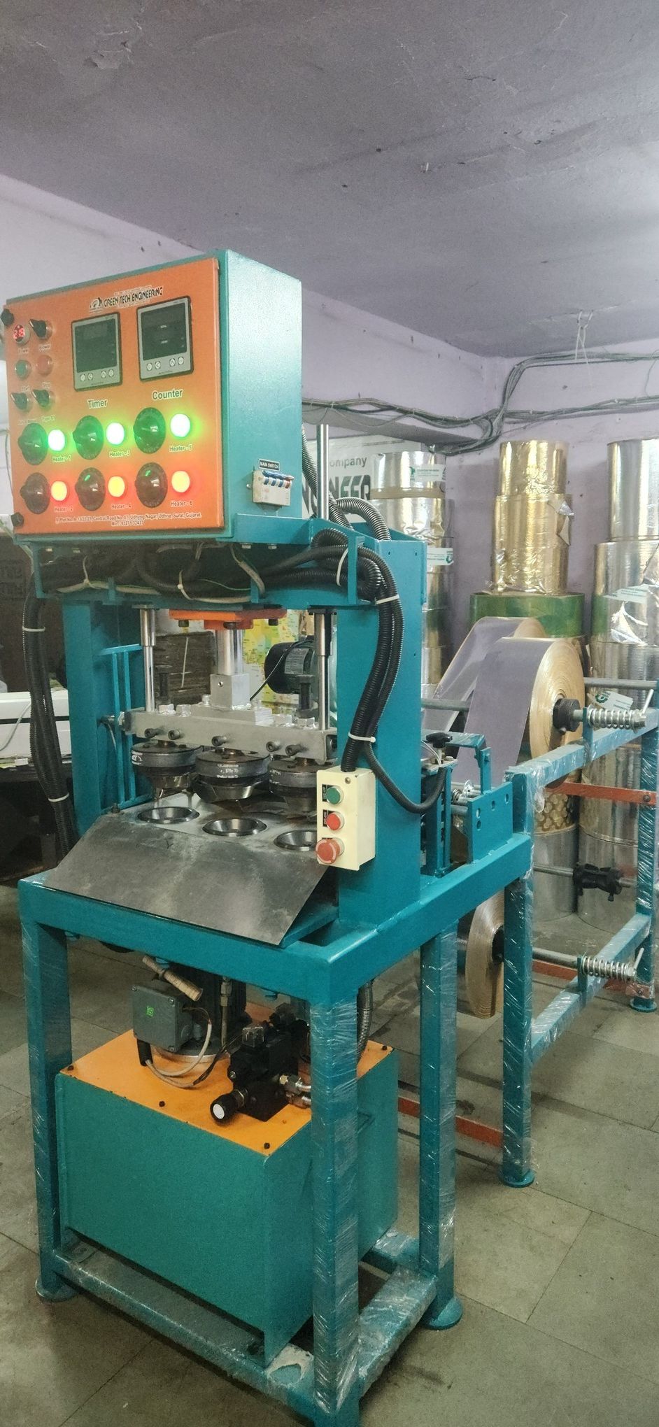 Hydraulic Automatic Triple Die Dona Making Machine