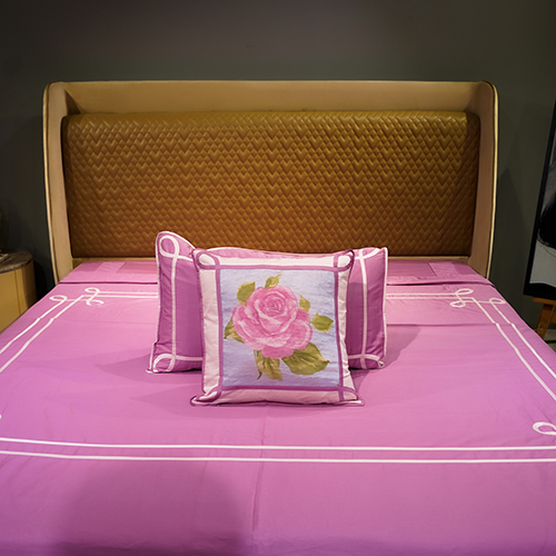 Pink Tranquil Curve Bedsheet