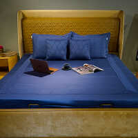 Blue Diamond Simplicity Bedsheet