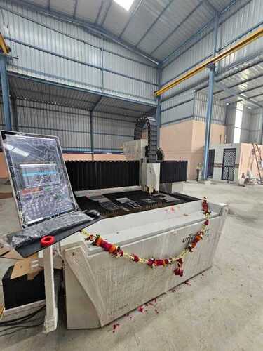 CNC laser cutting machine