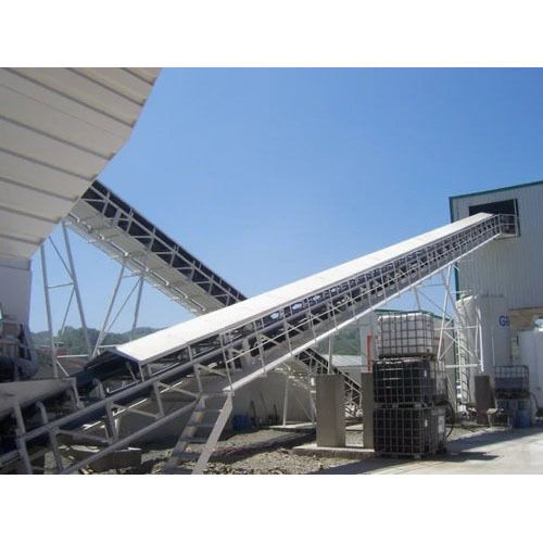 Bunker Discharge Conveyor - Color: White