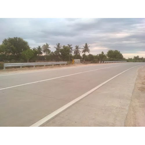 High Grade Metal Beam Crash Barrier