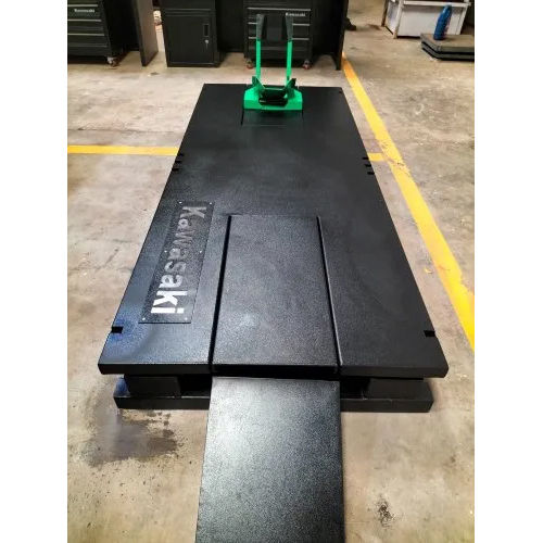 Kawasaki Bike Ramp - Lift Design: Two Post Lift