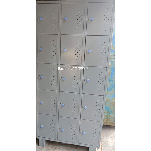 15 Door Locker