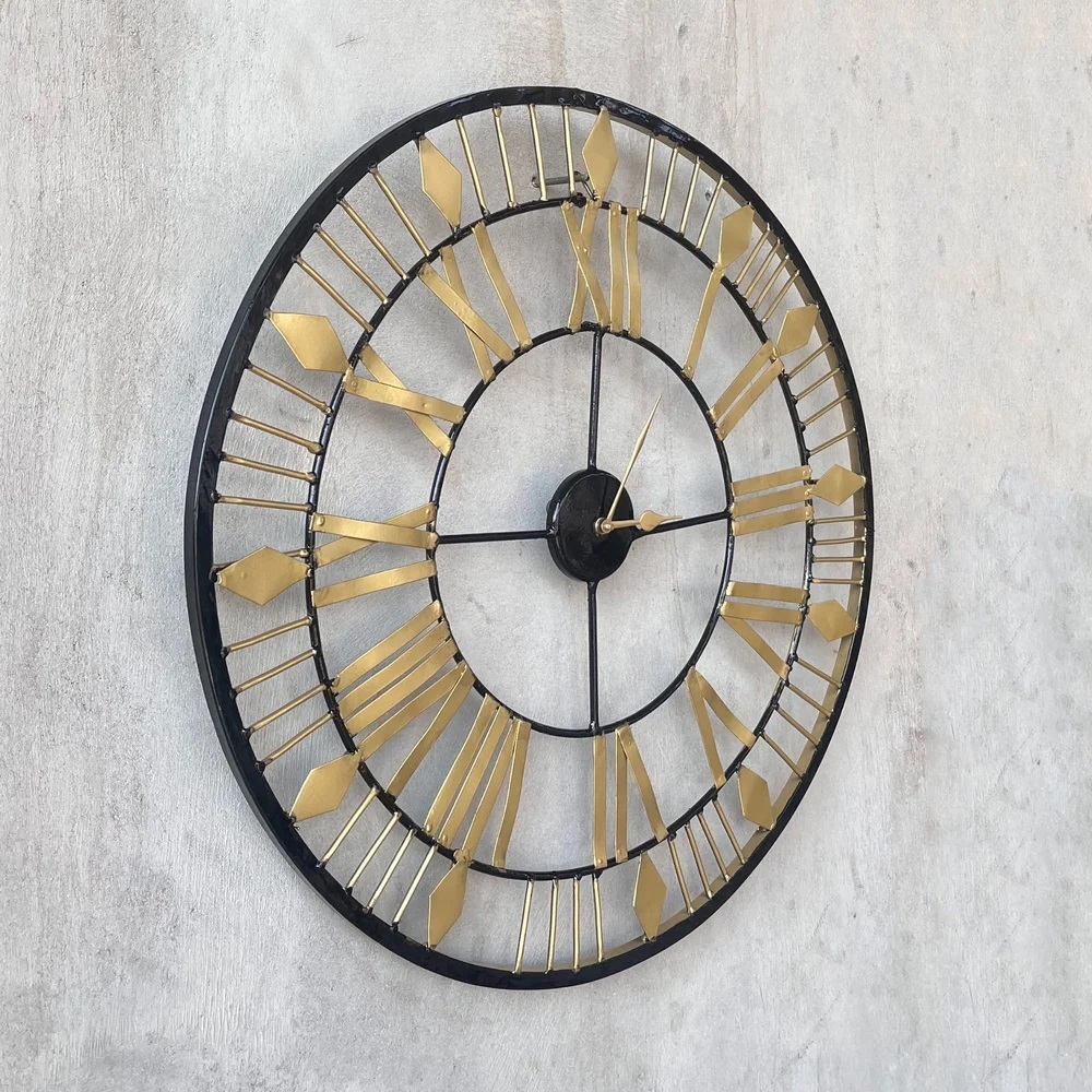 Iron Round Large Wall Clock For Home Wall And Office Wall And Restaurant Wall Elegant Look Premium Quality Black And Gold Finish