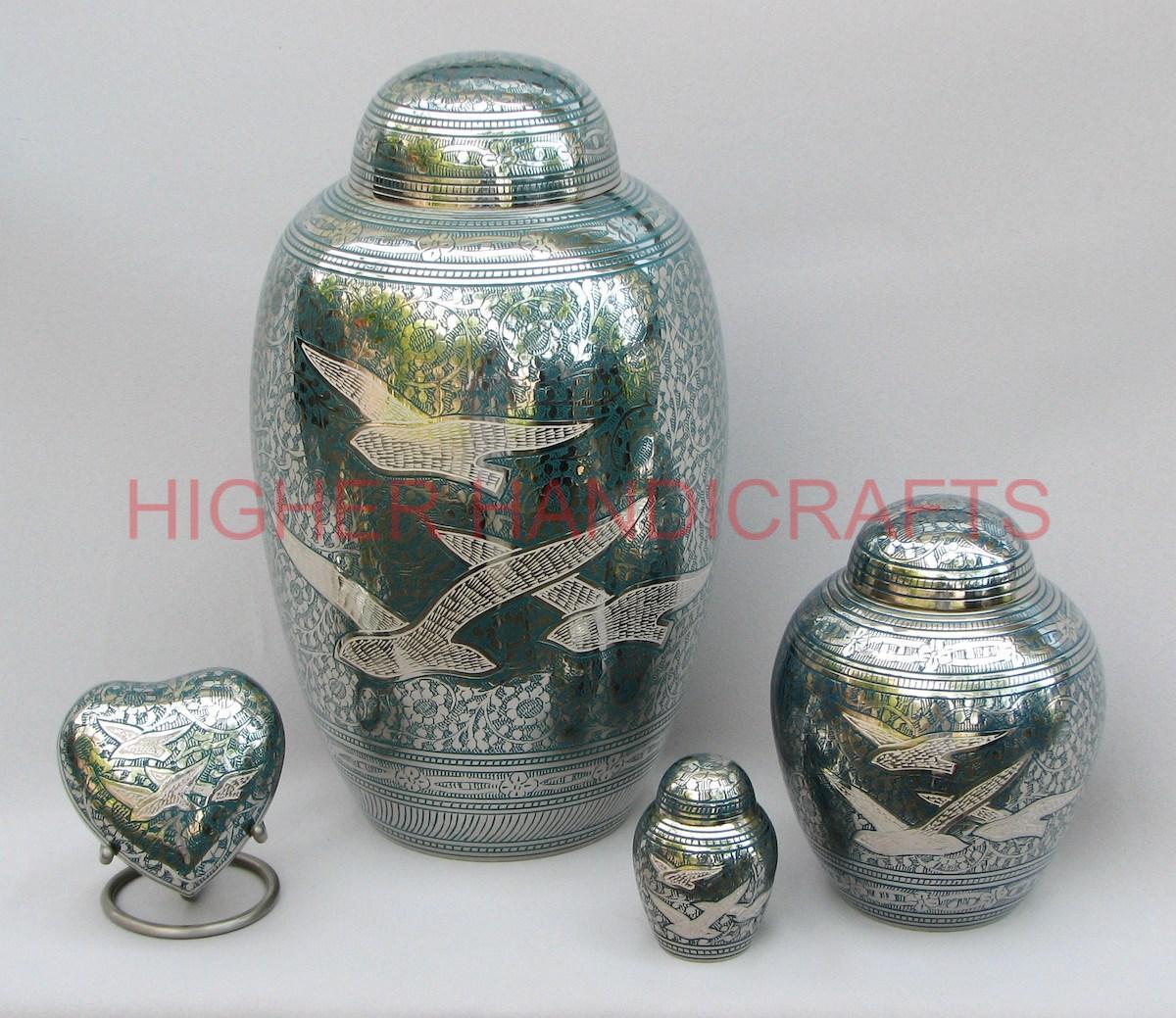 Going Home Classic Cremation Urn for Burial Ashes-Engraving with Silver Funeral Urns Supplies