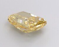 Radiant 8.58ct Fancy Vivid Yellow VVS2 IGI 632476978 lab grown diamond