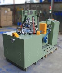 Industrial Bearing Packing Machine - Electro-mechanical Drive, Conveyor Size 200 X 1-650 Mm , Heavy Load Capacity, Durable Design, Dimensions L-1700 X W-600 X H-980 / H-1300 Mm, Net Weight 850 Kg