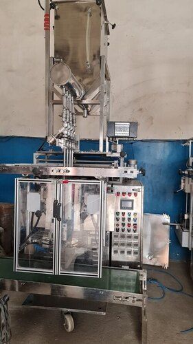 Lubricant pouch packing machine