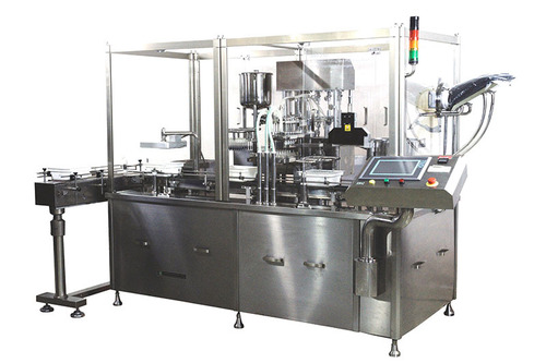 Disposable syringe packing machine