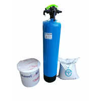 Industrial Water Softening Plant - Frp Material, 240 Volt (v) | Wall-mounted Installation, Vertical Valves, 1-2 Year Warranty