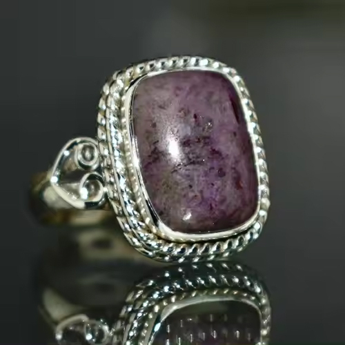 Stone Ring in Sterling Silver Natural