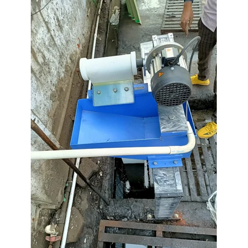 Oil Skimmer  - Automatic Grade: Semi-Automatic