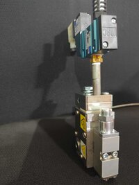 Hot melt glue applicator