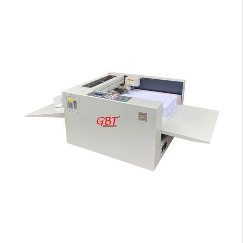 Digital Paper Creasing & Perforating Machine Sycp330B - Color: White