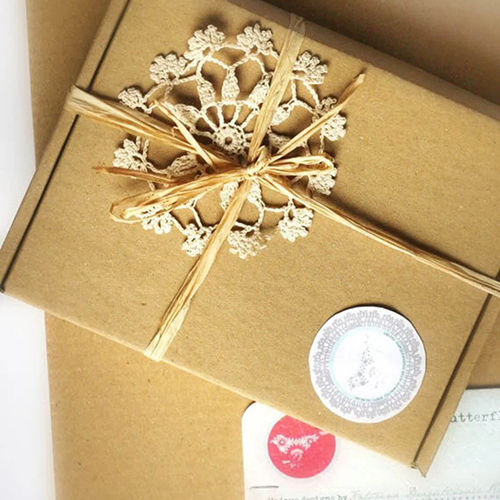 Festive Gift Box - Color: Brown