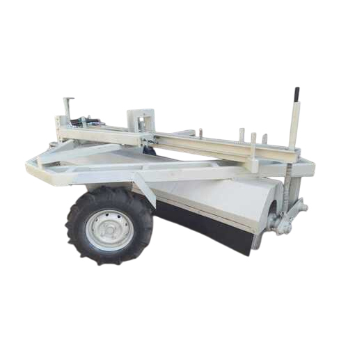 Hydraulic broomer