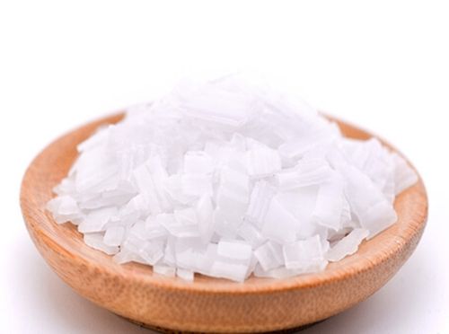 Caustic Soda Flakes - Ph Level: 6.0