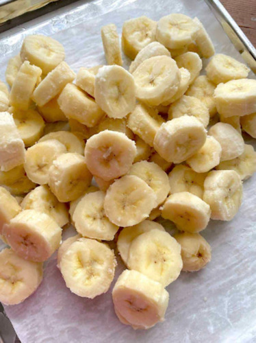Frozen Banana - Color: White