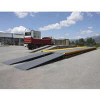 Mobile Weigh Bridge - Cast Iron, 6m Size, Sleek Black Finish | Electric Powered, Robust Weighing Solution For Industrial Applications