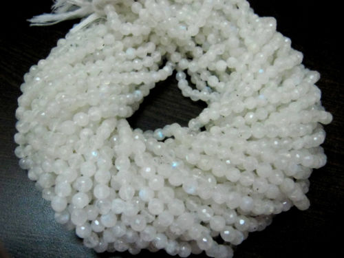 Natural White Rainbow Moonstone Round Faceted 4-5mm Beads Strand13''long