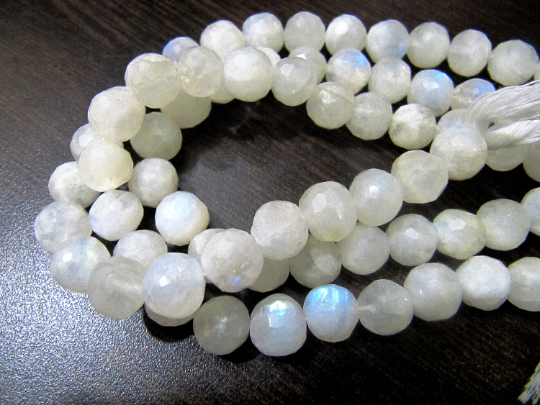 Natural White Rainbow Moonstone Round Faceted 8-10mm beads Strand 10''