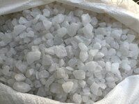 High Quality Natural Raw Crystalline Quartz Lumps for Industrial Purpose