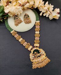 Elegant Adornment Polki Necklace Set